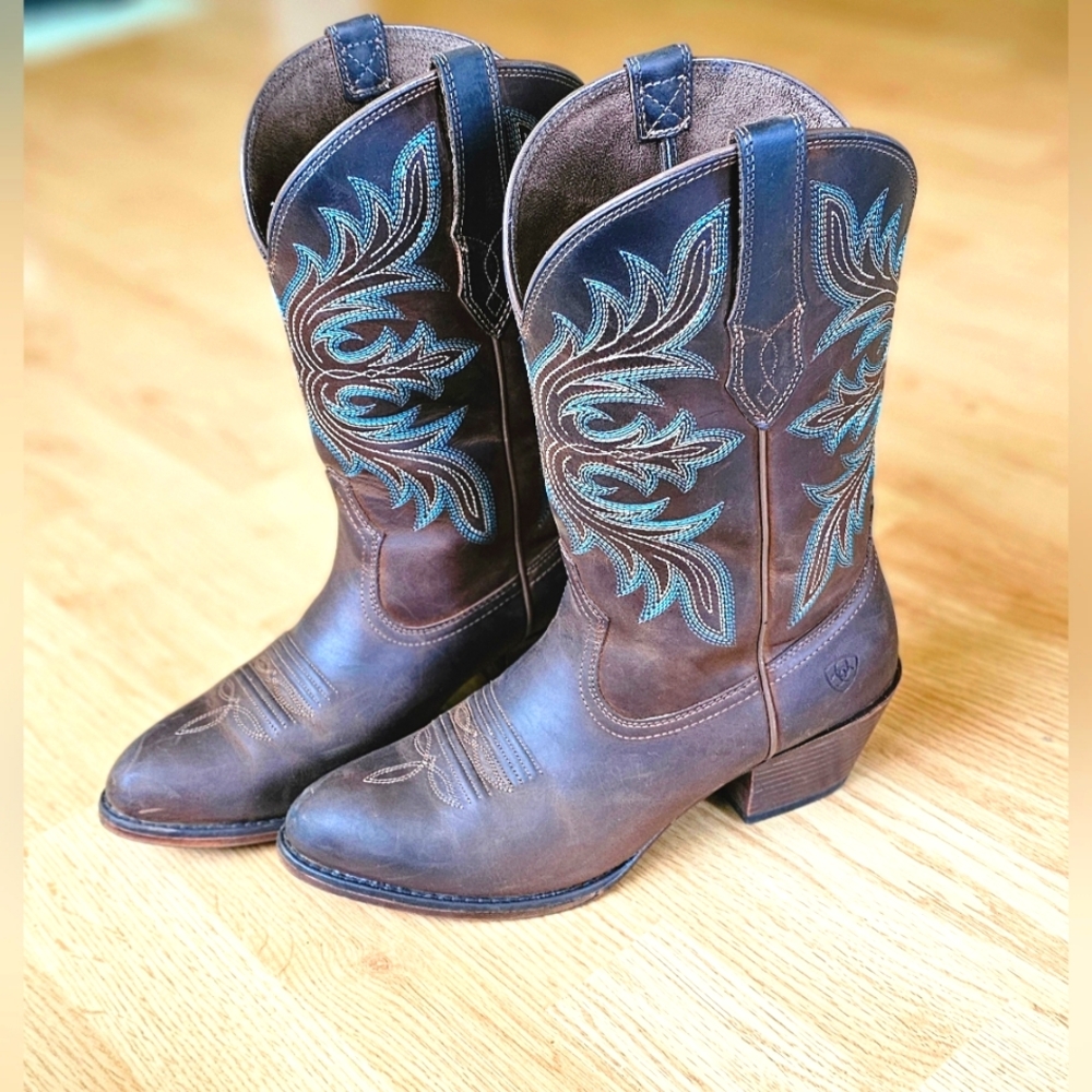 Ariat Boots Women's 8.5